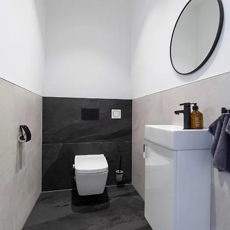 Am - Your Austrian * Grundlsee